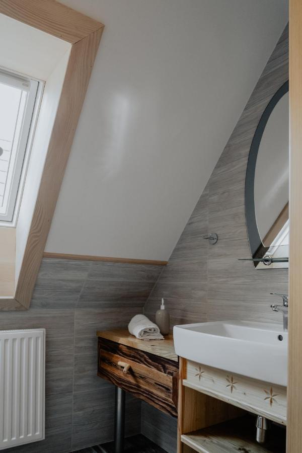 Biolo I Corno Izba Mountain Chalets كوشتيليسكا المظهر الخارجي الصورة